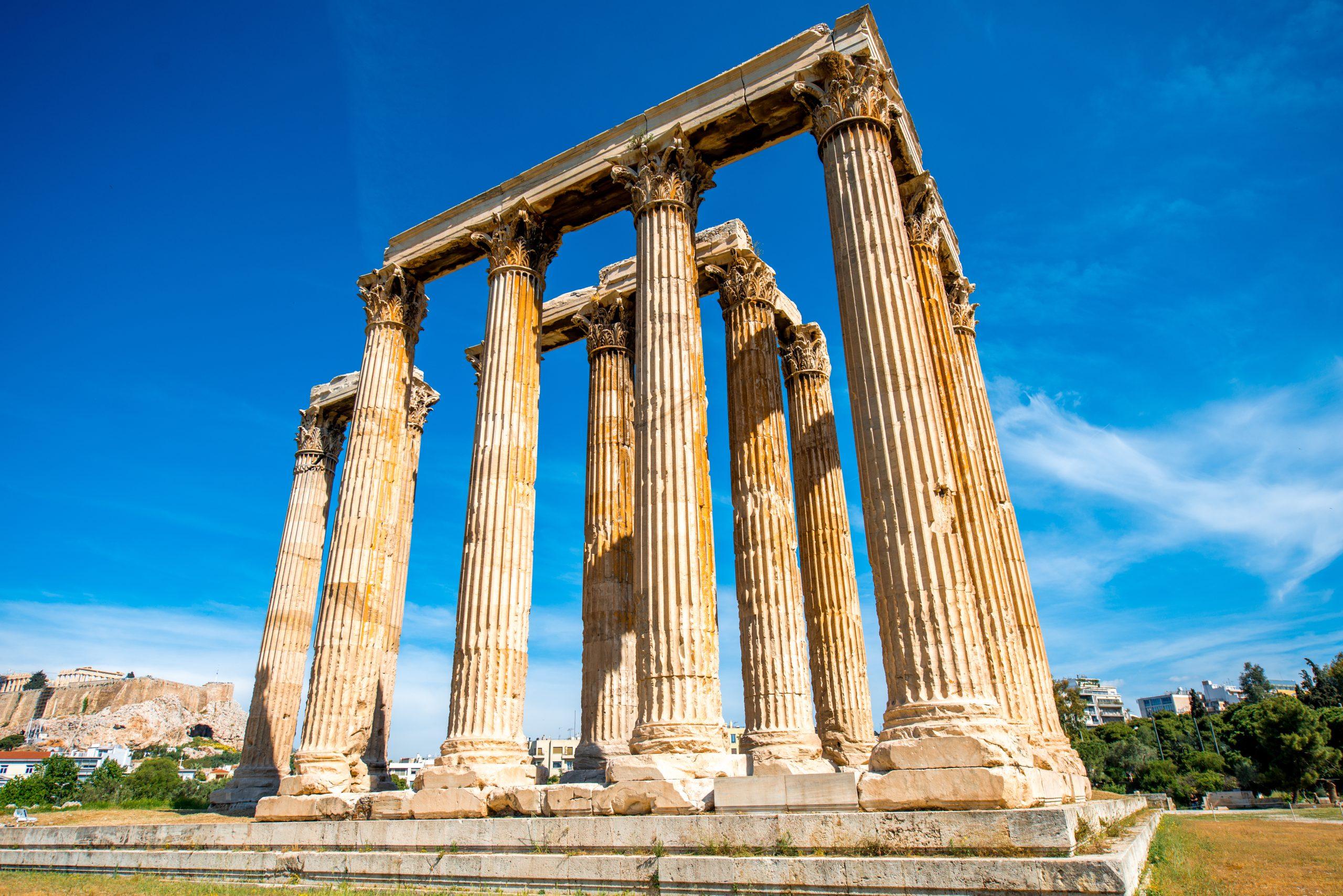 Zeus,Temple,Ruins,Near,Acropolis,In,Athens,,Greece